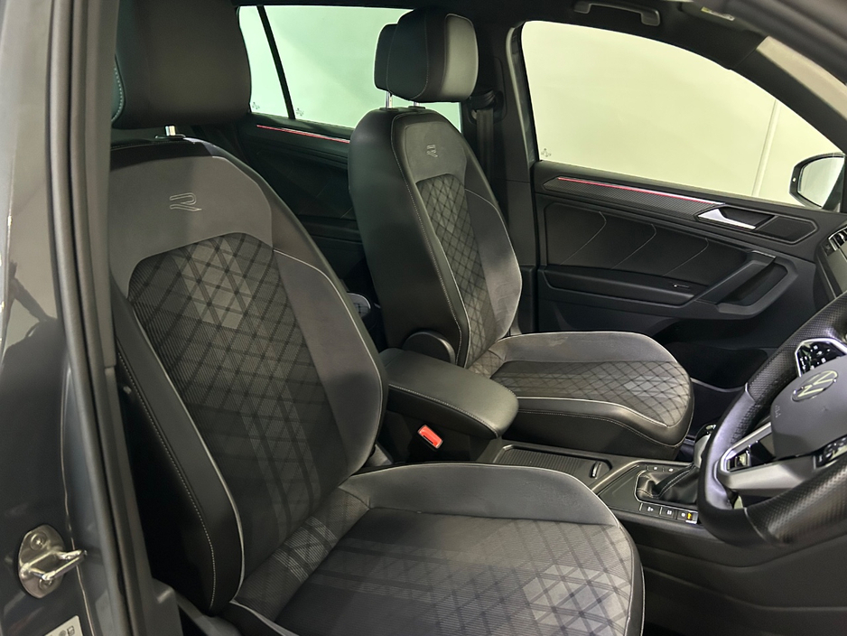 2023 Volkswagen Tiguan 1.4L Hybrid For Sale Images