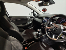 2022 Renault Clio 1L Petrol For Sale Images