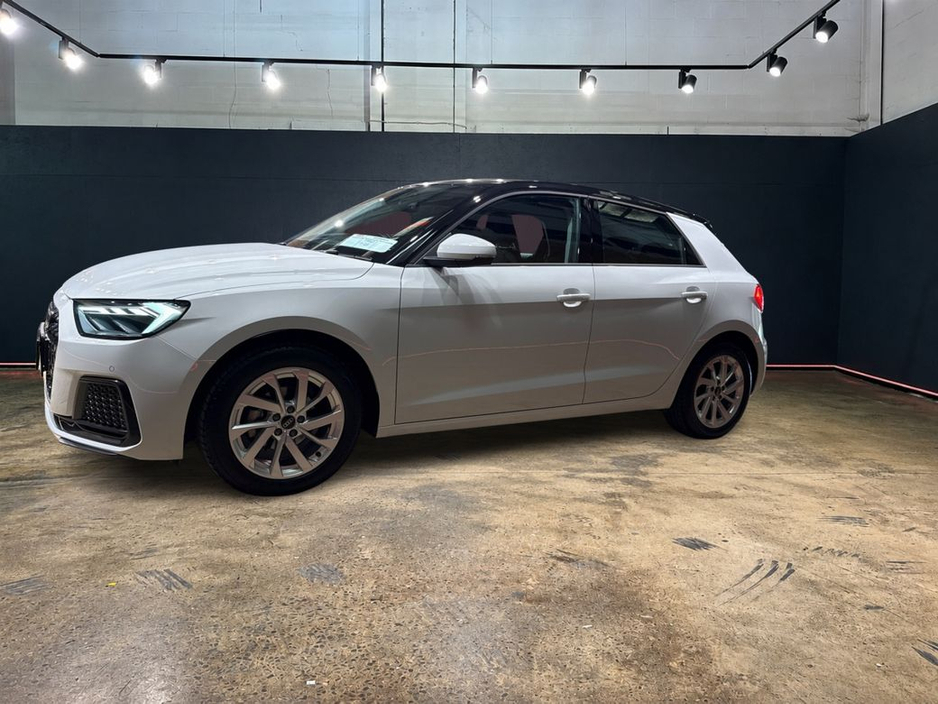 Audi A1 1.0 TFSI ADVANCED AUTOMATIC - WHITE/BLACK TWO TONE - FACTORY ALLOYS - LED HEADLIGHTS - HEATED SEATS - REAR CAMERA — thumbnail 6