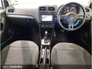 2014 VOLKSWAGEN POLO Comfortline | Automatic
