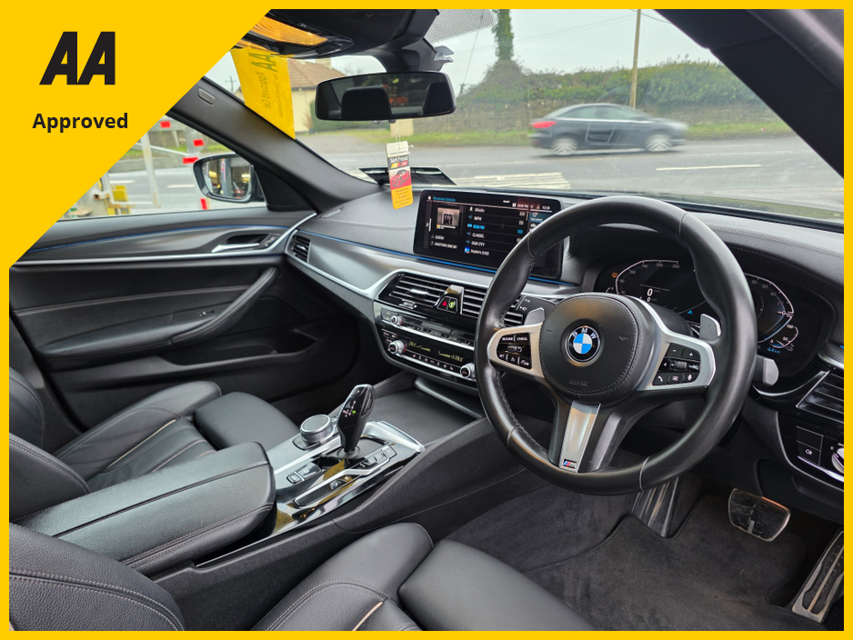2021 BMW 5 Series 2L Petrol Plug-in Hybrid For Sale Images