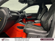 2021 Volvo XC40 1.5L Petrol Plug-in Hybrid For Sale Images