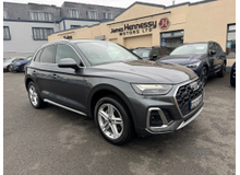 2023 Audi Q5 2.0L Petrol Plug-in Hybrid For Sale Images