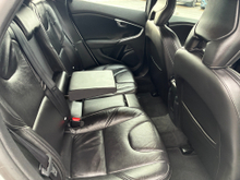 2018 Volvo V40 2L Diesel For Sale Images