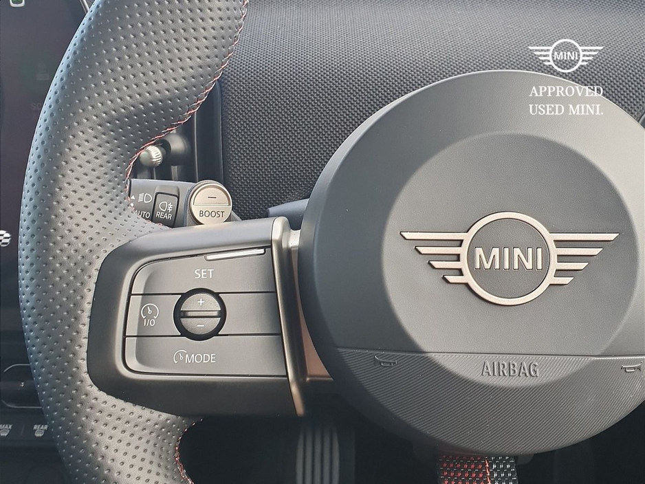 2026 MINI Hatch 2L Petrol For Sale Images
