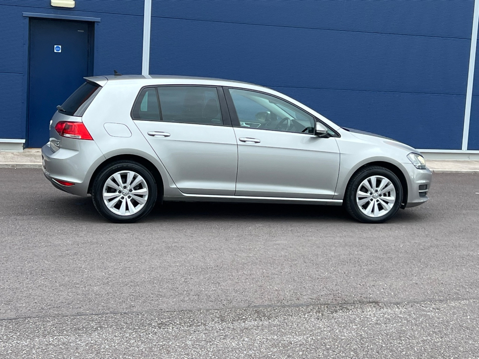 2017 Volkswagen Golf 1.2L Petrol For Sale Images