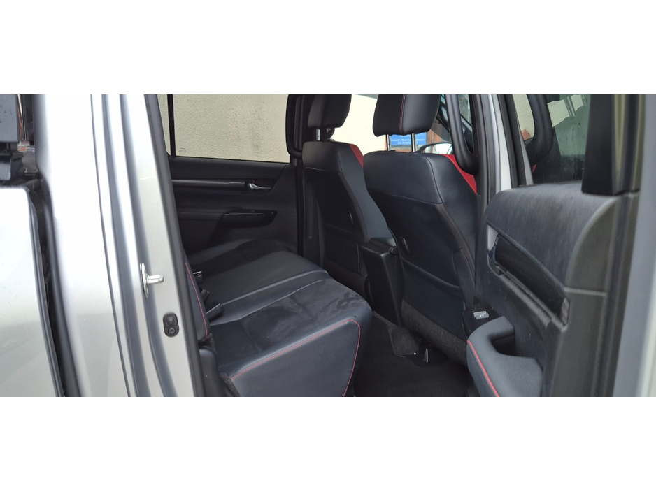 2023 Toyota Hilux 2.8L Diesel For Sale Images