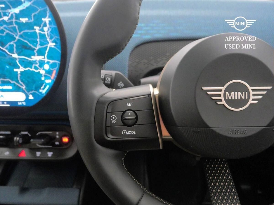 2024 MINI Countryman 1.5L Petrol Hybrid For Sale Images