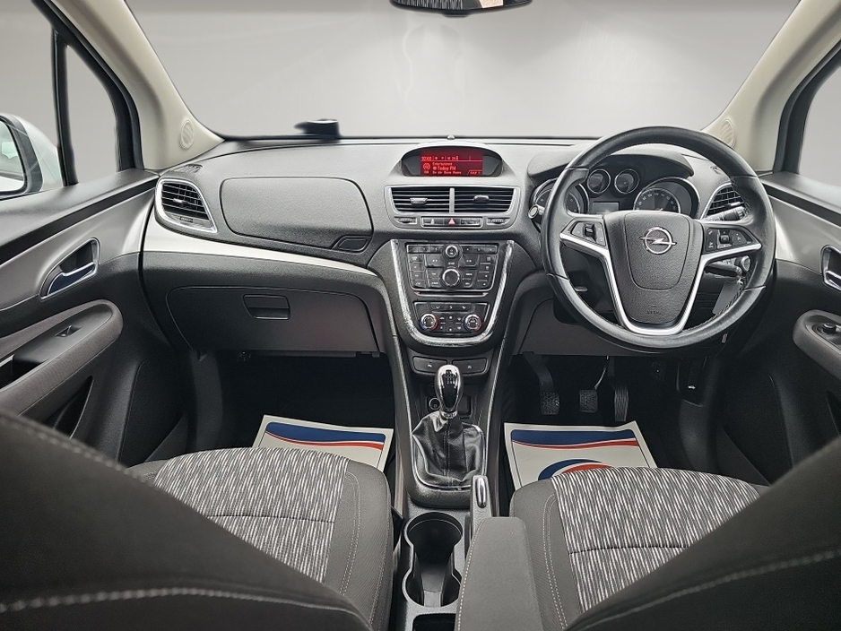 Opel Mokka SC 1.6 CDTI ** TINY MILEAGE IRISH CAR ** 2 KEYS ** BEST AVAILABLE ** — thumbnail 9