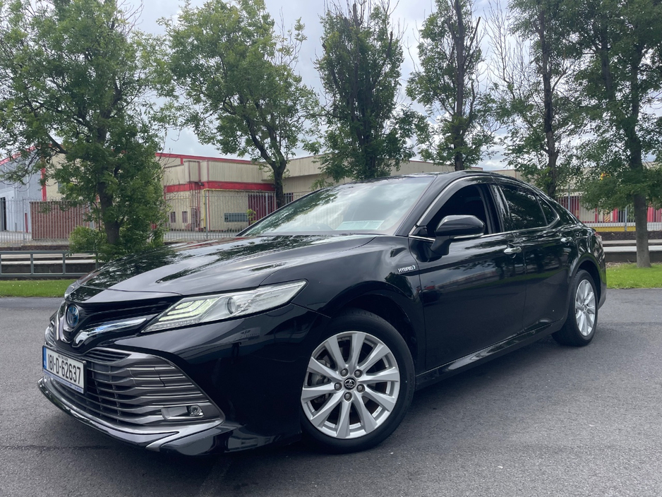 2018 Toyota Camry 2.5L Petrol Hybrid For Sale Images