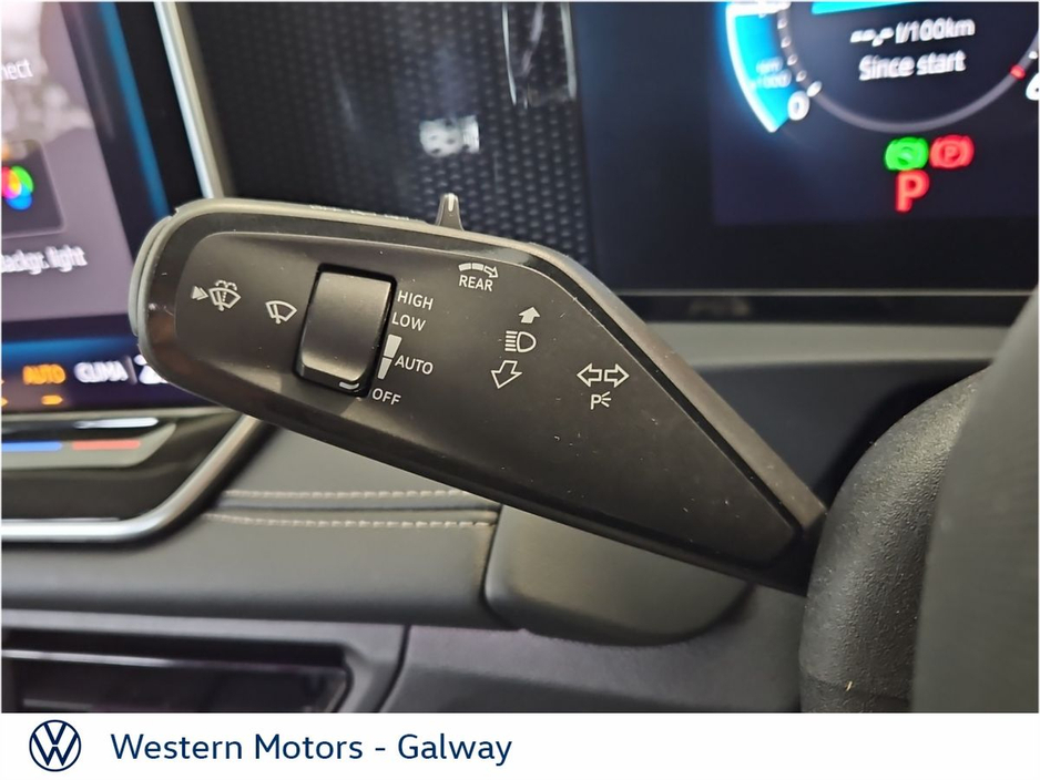 Volkswagen Tiguan Launch Edition 2.0 TDI 150HP DSG,New Model,18" Upgrade Alloys,Rear Camera,Digital Dash,App Connect,Elec Bootlid + much more — thumbnail 22