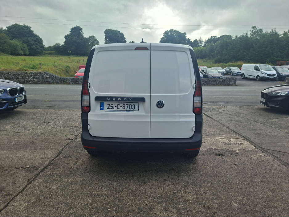 2025 Volkswagen Caddy 2L Diesel For Sale Images