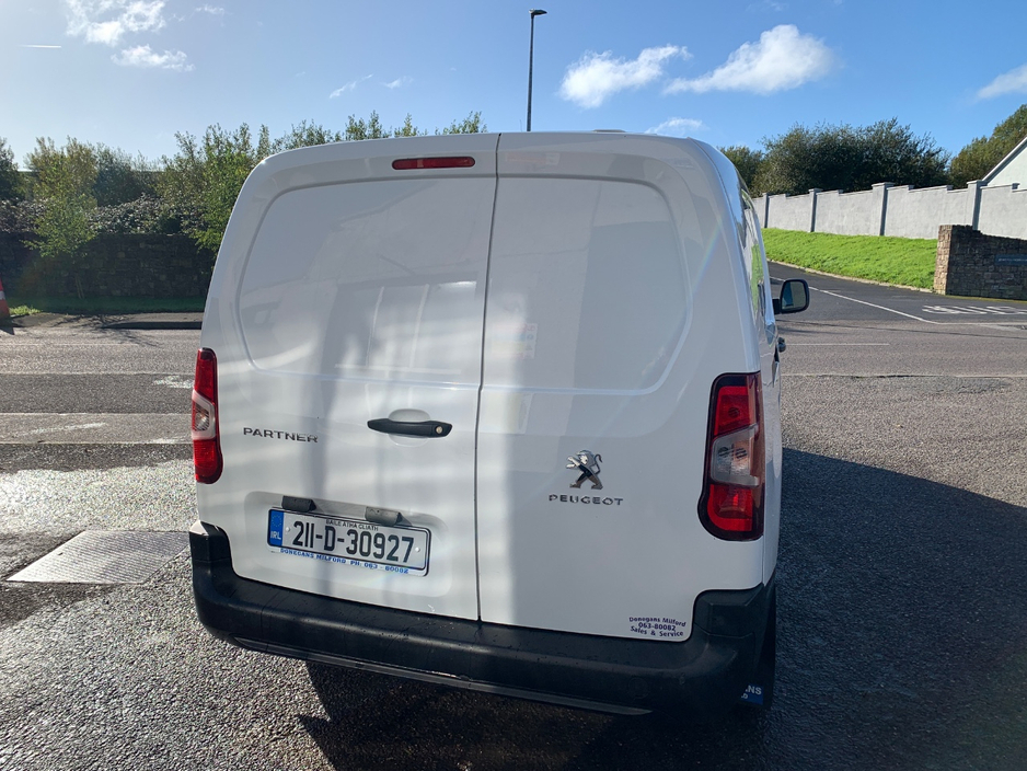 2021 Peugeot Partner 1.5L Diesel For Sale Images