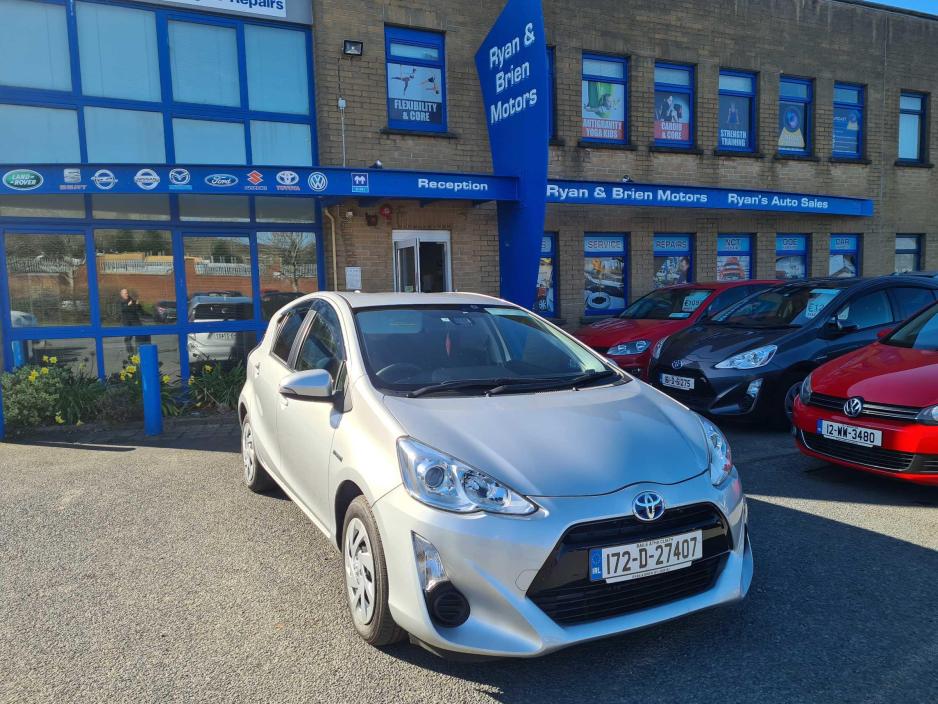 17 Toyota Aqua 1 5l Petrol Hybrid From Ryan Brien Motors Carsireland Ie