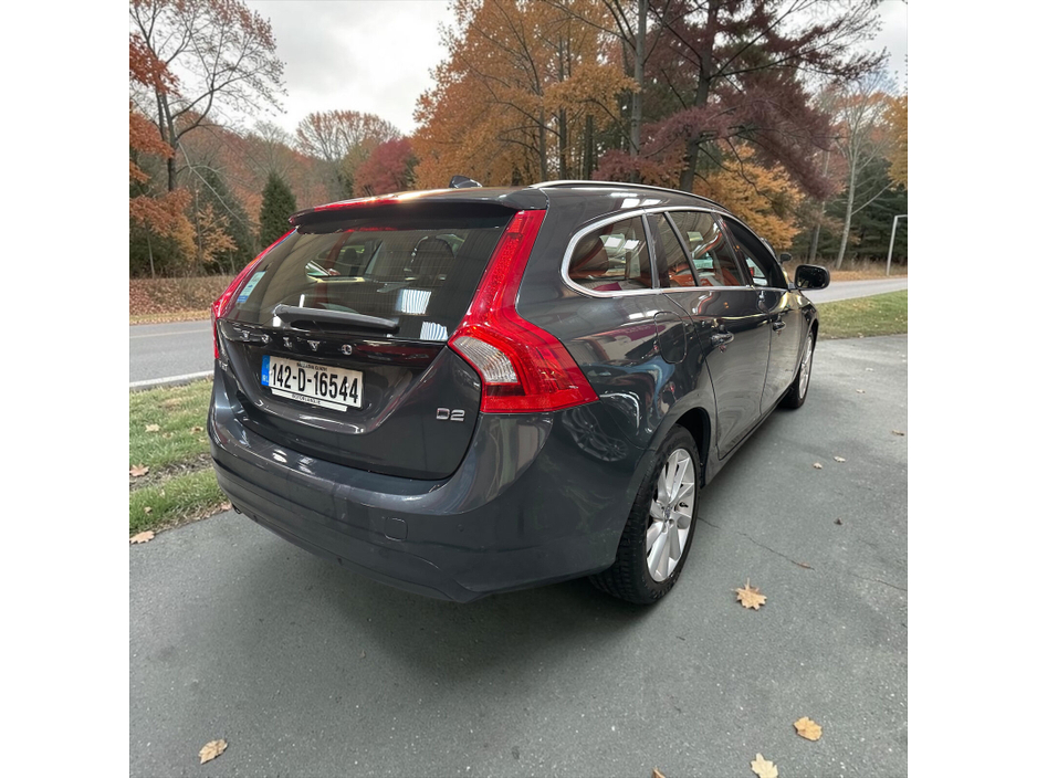 2014 Volvo V60 1.6L Diesel For Sale Images