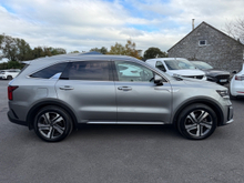 2021 Kia Sorento 1.6L Petrol Plug-in Hybrid For Sale Images