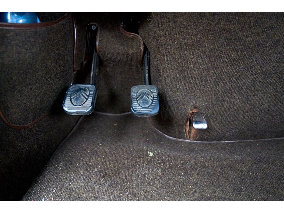 1950 Citroen Traction Avant 2L Petrol For Sale Images