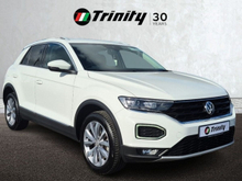 Volkswagen T-Roc * STYLE DESIGN * LOW KMS * TRINITY MOTORS *