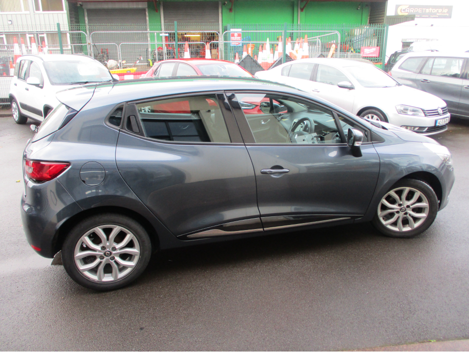 2019 Renault Clio 0L Petrol For Sale Images