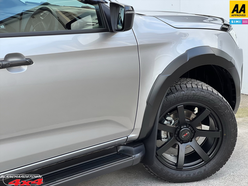 2025 Isuzu D-MAX 1.9L Diesel For Sale Images