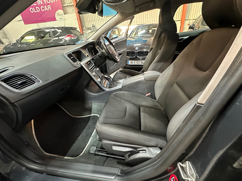 2014 Volvo V60 1.6L Diesel For Sale Images