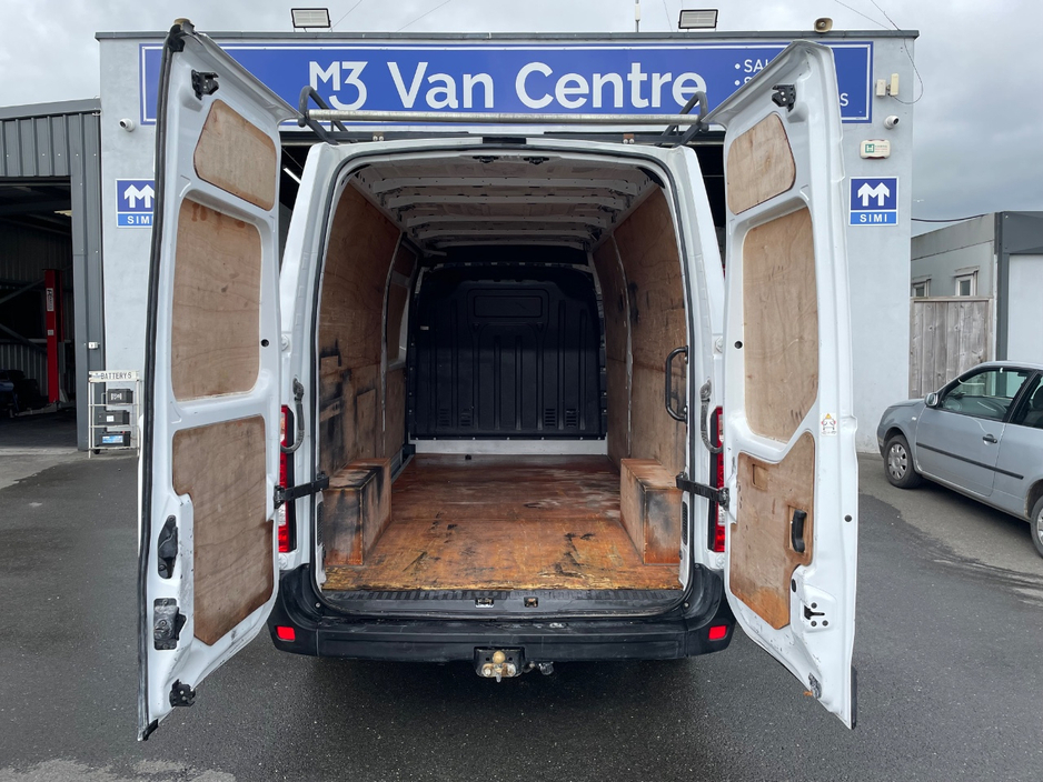 2023 Renault Master 2.3L Diesel For Sale Images
