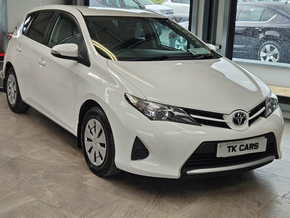 Used Toyota Auris 2015 in Galway