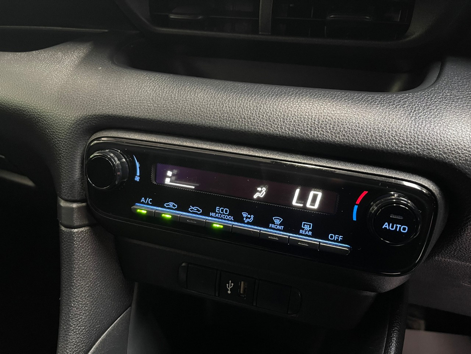 2021 Toyota Yaris 1.5L Petrol Hybrid For Sale Images