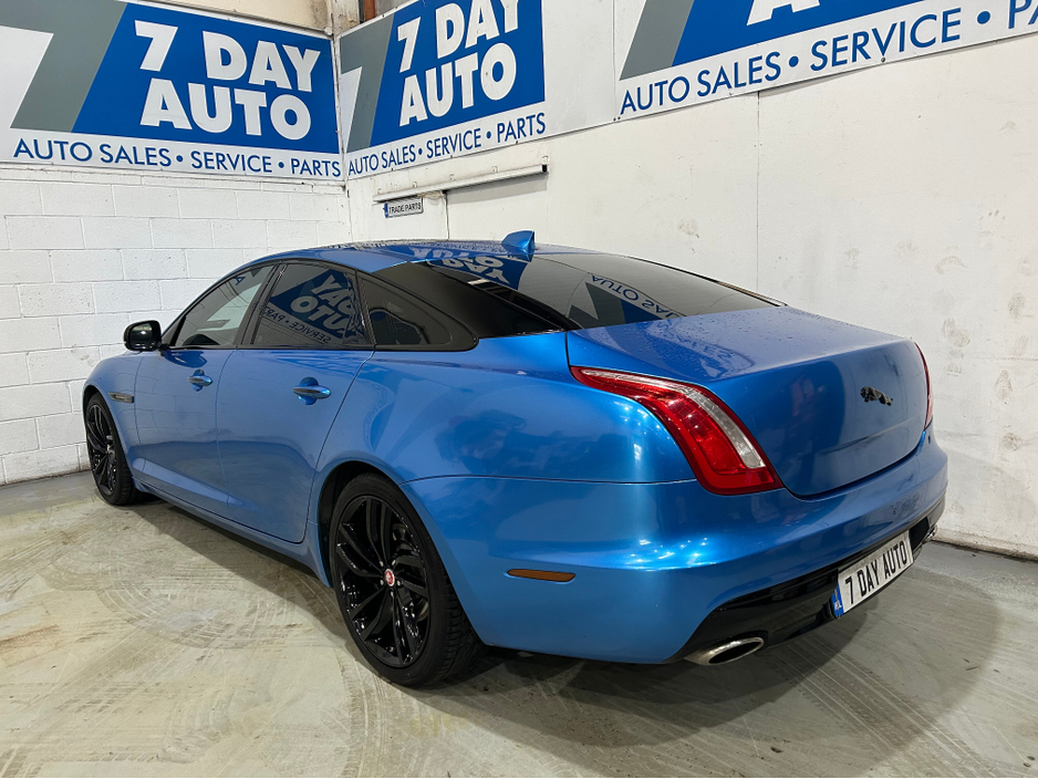 2016 Jaguar XJ 3L Diesel For Sale Images