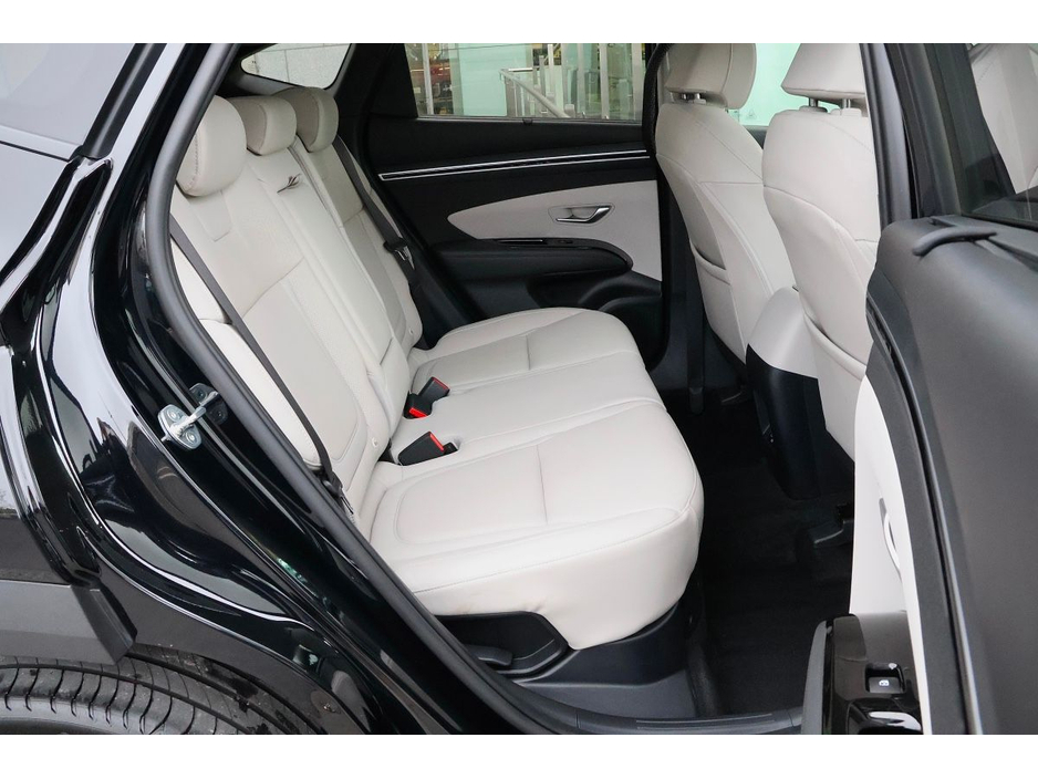 Hyundai Tucson 2WD Executive Plus HEV STG Auto — thumbnail 19