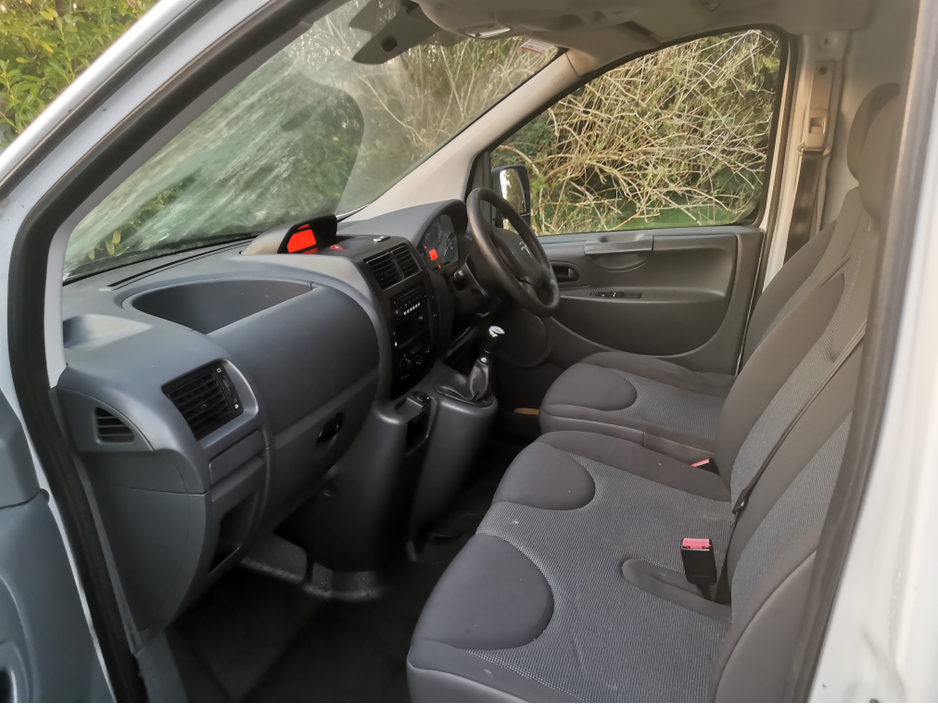 2015 Citroen Dispatch 1.6L Diesel For Sale Images