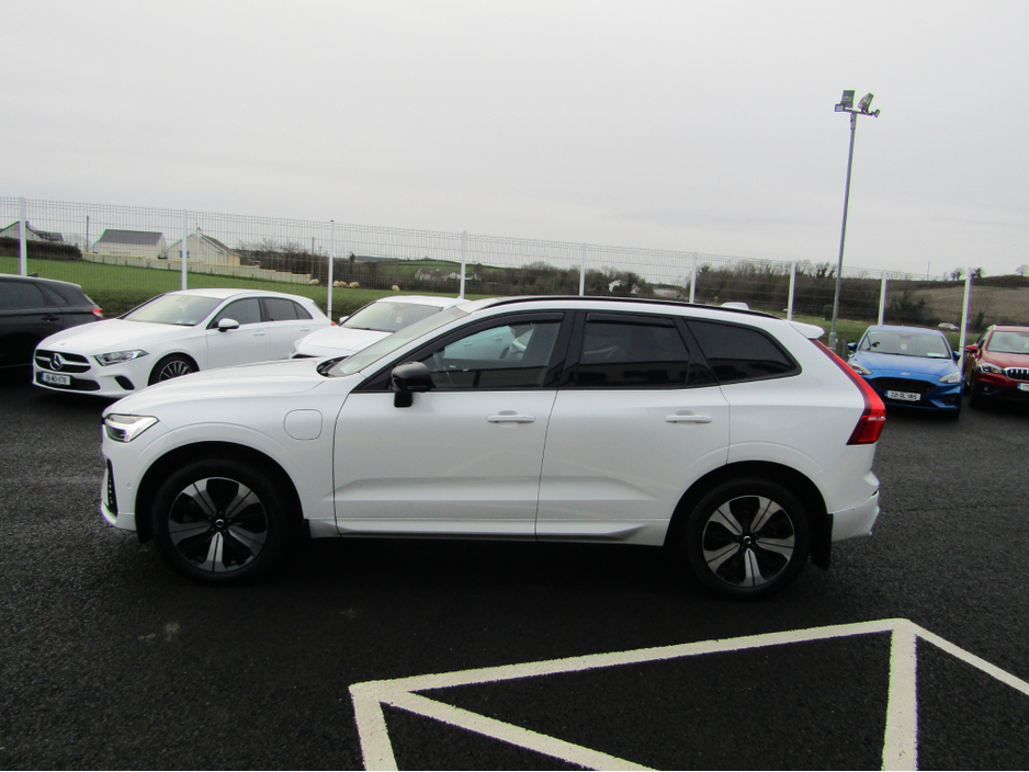 2023 Volvo XC60 2L Petrol Plug-in Hybrid For Sale Images