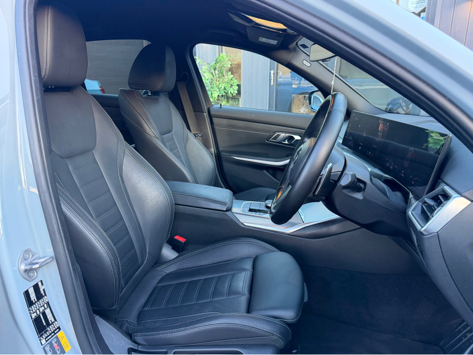 2023 BMW 3 Series 2L Hybrid For Sale Images