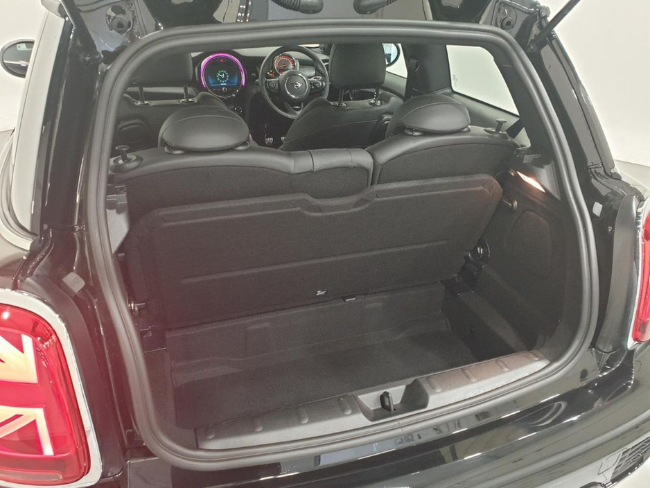 2021 MINI Hatch 1.5L Petrol For Sale Images