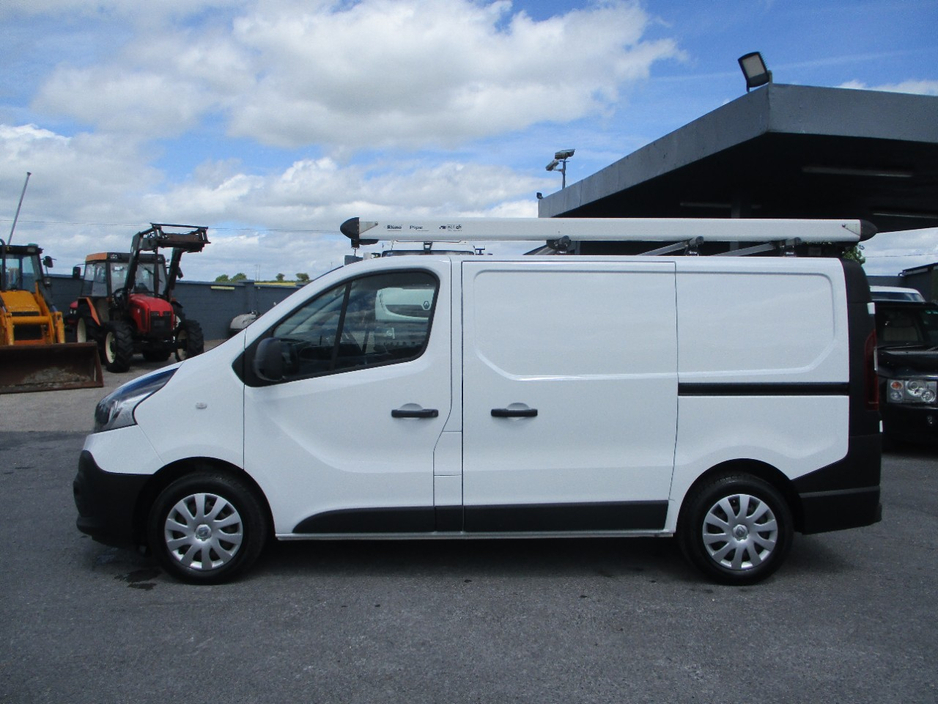 2021 Renault Trafic 1.6L Diesel For Sale Images