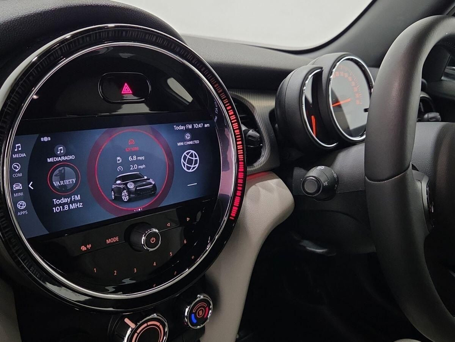 2022 MINI Hatch 1.5L Petrol For Sale Images