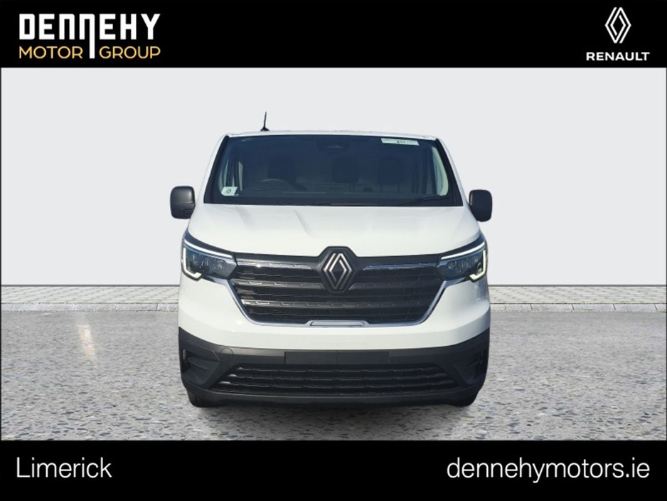 2026 Renault Trafic 2L Diesel For Sale Images