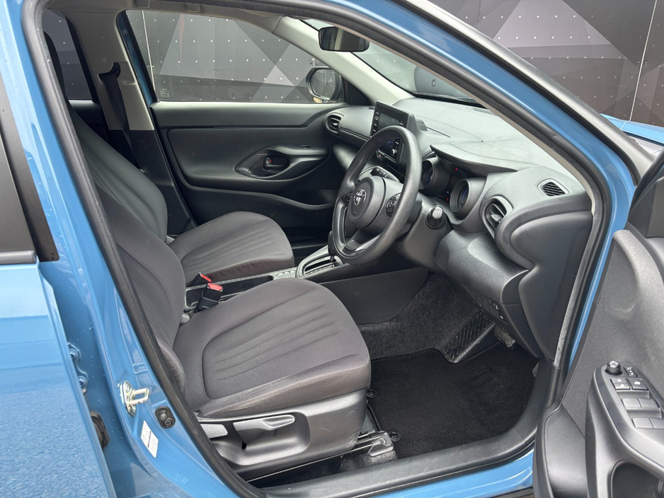 2022 Toyota Yaris Cross 1.5L Petrol Hybrid For Sale Images