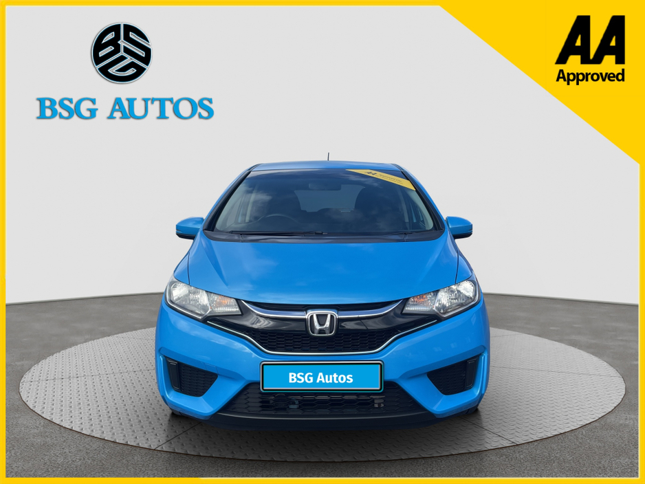 Honda Fit 2015 HONDA FIT 1.5 HYBRID  AUTOMATIC *FINANCE* — thumbnail 3