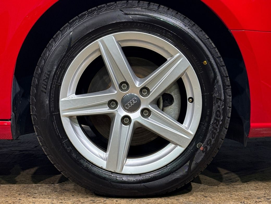 Audi A3 1.4 TFSI - FACTORY ALLOYS - CRUISE CONTROL - PUSH START/STOP BUTTON - REAR CAMERA — thumbnail 10