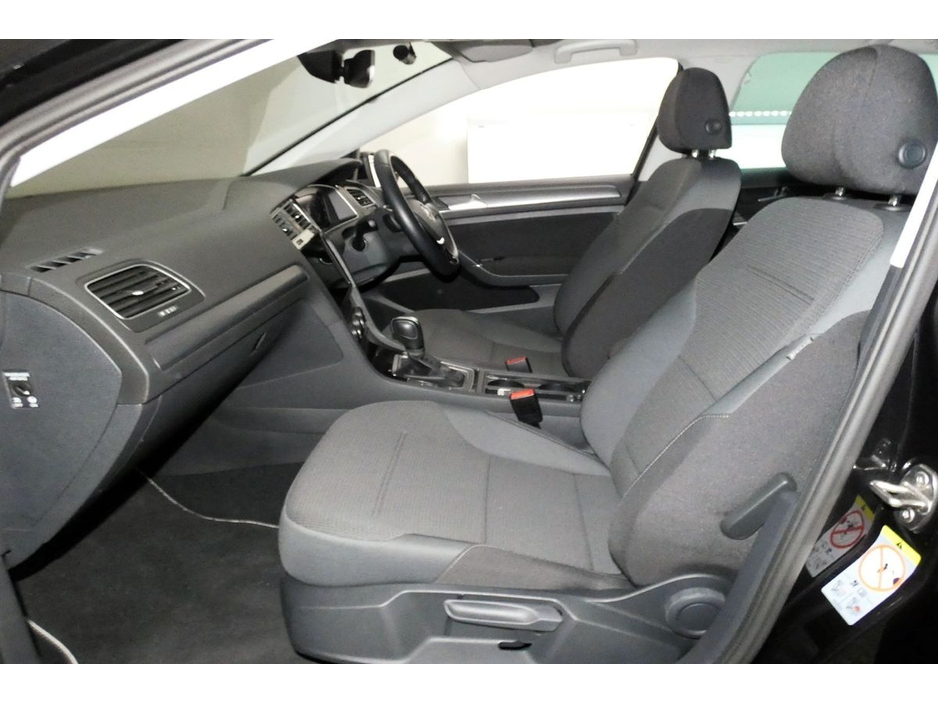 Volkswagen Golf 1.2 TSI MK7.5 DSG COMFORTLINE *DIG DASH*REVERSE CAM*PARK SENSORS* — thumbnail 15