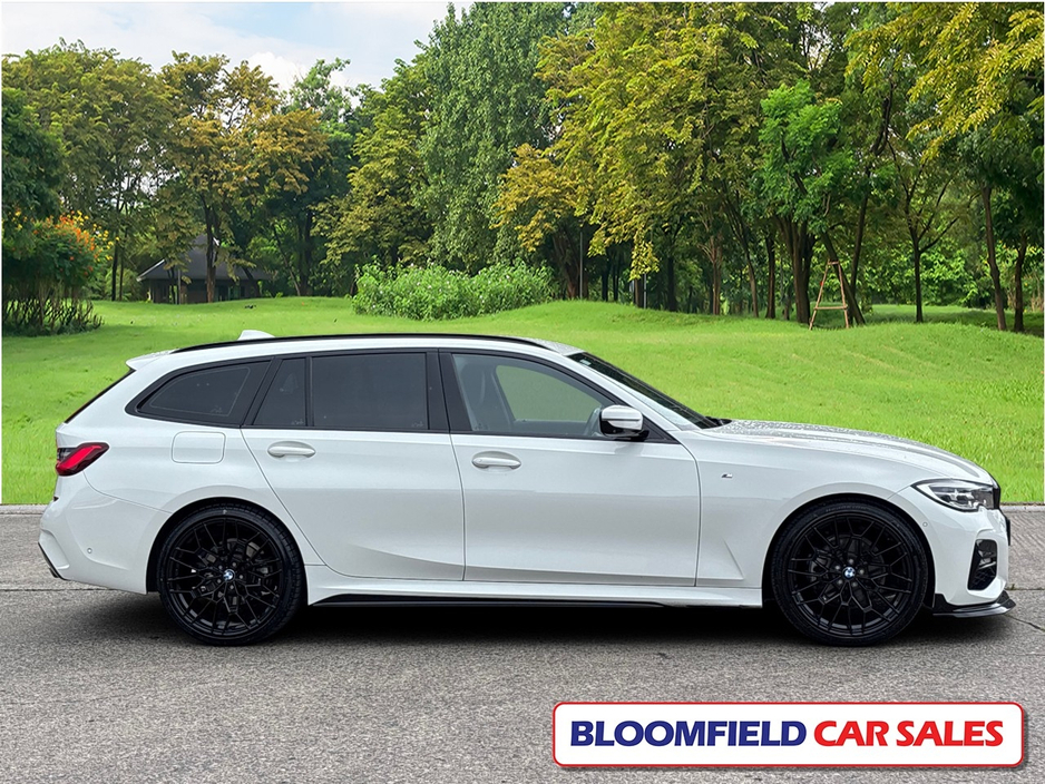 BMW 3 Series X-DRIVE, M-SPORT TOURING , AUTO // LOW MILEAGE — thumbnail 8
