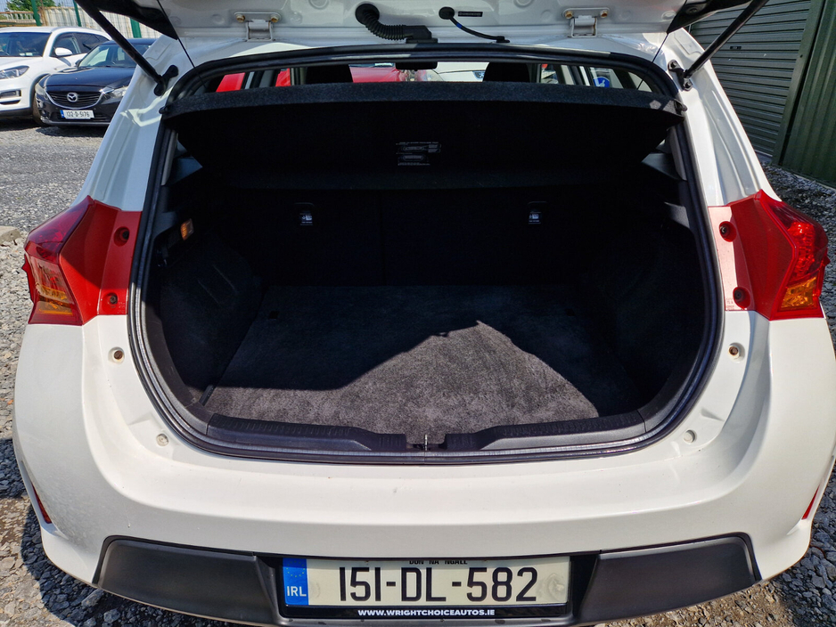 2015 Toyota Auris 1.4L Diesel For Sale Images