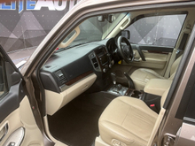 2015 Mitsubishi Shogun 3.2L Diesel For Sale Images