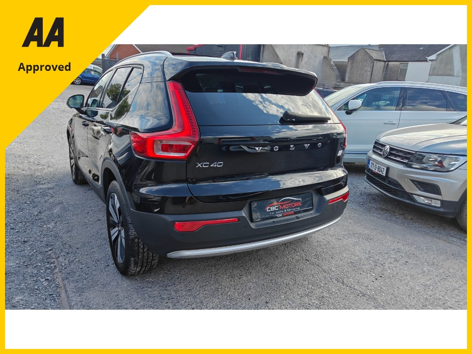 2022 Volvo XC40 1.5L Petrol Plug-in Hybrid For Sale Images