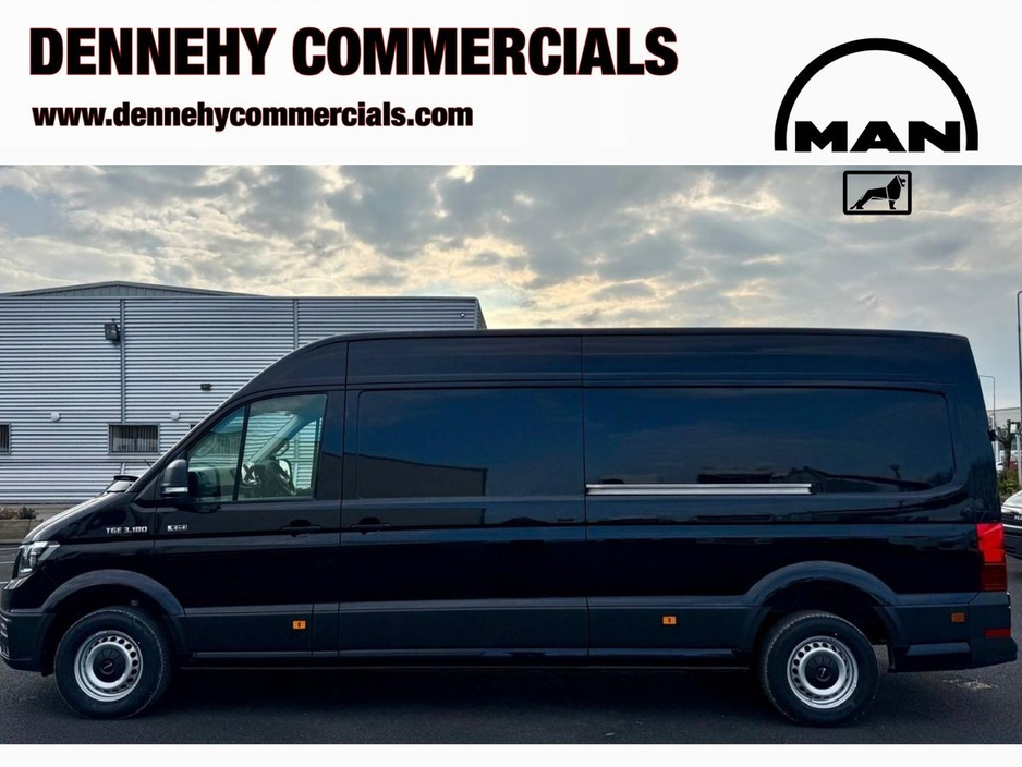 2025 MAN TGE 2.0L Diesel For Sale Images