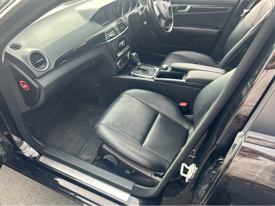 2013 Mercedes-Benz C Class 2.1L Diesel For Sale Images