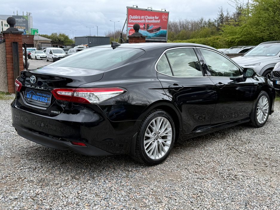 2021 Toyota Camry 2.5L Petrol Hybrid For Sale Images