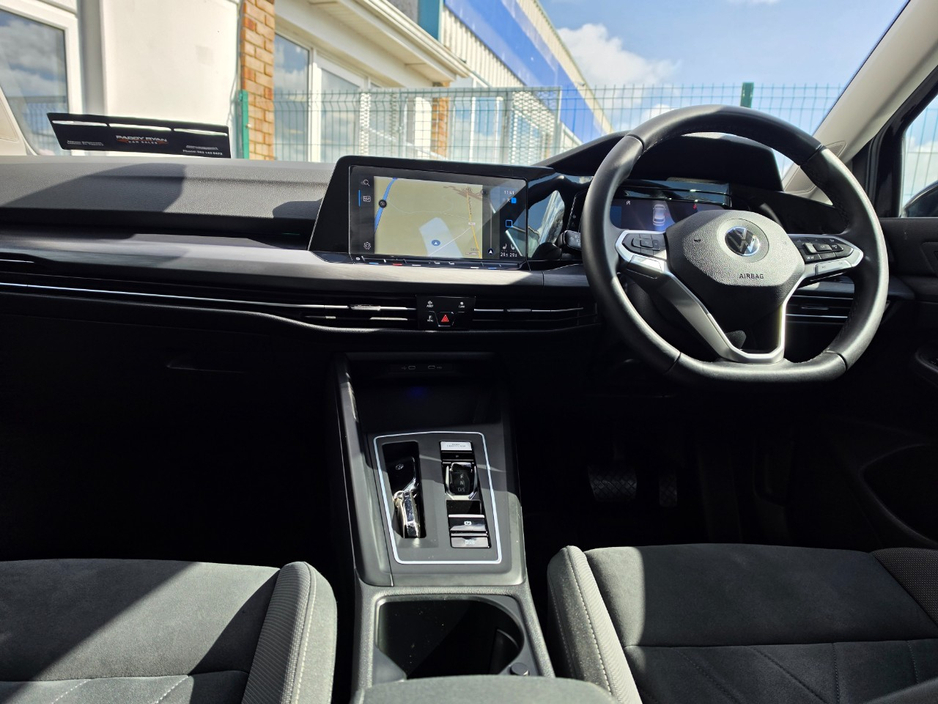 2021 Volkswagen Golf 2L Diesel For Sale Images