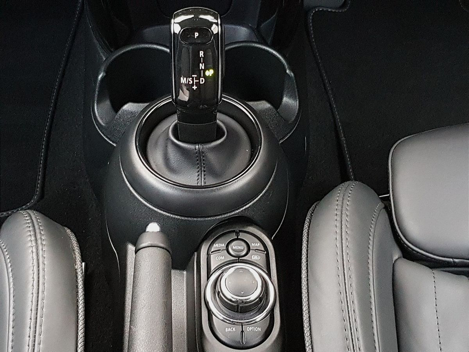 2023 MINI Hatch 1.5L Petrol For Sale Images